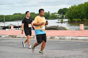 BIB: 
                            <button type="button" onclick="openModal(13076073)" class="btn btn-primary btn-sm float-right btn-popup" data-toggle="modal" data-target=".modal-high-quality">
                        <i class="fas fa-shopping-cart"></i> Add to Cart
                    </button>
                                            <button type="button" onclick="isThisMe(13076073, true)" class="btn btn-success btn-sm float-right btn-popup btn-isme hidden" data-toggle="tooltip" data-placement="bottom" title="นี่คือรูปของคุณใช่ไหม คลิกที่นี่เพื่อเอาเข้าอัลบั้ม">
                        <i class="fas fa-plus"></i> Add to album
                    </button>
                    <button type="button" onclick="isThisMe(13076073, false)" class="btn btn-warning btn-sm float-right btn-popup btn-isnotme hidden">
                        <i class="fas fa-ban"></i> Remove from album
                    </button>