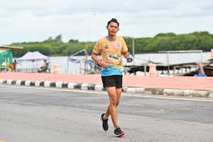 BIB: 3069
                            <button type="button" onclick="openModal(13069557)" class="btn btn-primary btn-sm float-right btn-popup" data-toggle="modal" data-target=".modal-high-quality">
                        <i class="fas fa-shopping-cart"></i> Add to Cart
                    </button>
                                            <button type="button" onclick="isThisMe(13069557, true)" class="btn btn-success btn-sm float-right btn-popup btn-isme hidden" data-toggle="tooltip" data-placement="bottom" title="นี่คือรูปของคุณใช่ไหม คลิกที่นี่เพื่อเอาเข้าอัลบั้ม">
                        <i class="fas fa-plus"></i> Add to album
                    </button>
                    <button type="button" onclick="isThisMe(13069557, false)" class="btn btn-warning btn-sm float-right btn-popup btn-isnotme hidden">
                        <i class="fas fa-ban"></i> Remove from album
                    </button>