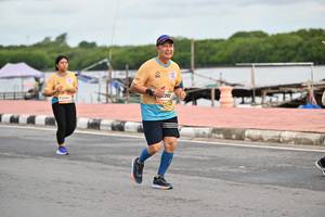 BIB: 200
                            <button type="button" onclick="openModal(13060948)" class="btn btn-primary btn-sm float-right btn-popup" data-toggle="modal" data-target=".modal-high-quality">
                        <i class="fas fa-shopping-cart"></i> Add to Cart
                    </button>
                                            <button type="button" onclick="isThisMe(13060948, true)" class="btn btn-success btn-sm float-right btn-popup btn-isme hidden" data-toggle="tooltip" data-placement="bottom" title="นี่คือรูปของคุณใช่ไหม คลิกที่นี่เพื่อเอาเข้าอัลบั้ม">
                        <i class="fas fa-plus"></i> Add to album
                    </button>
                    <button type="button" onclick="isThisMe(13060948, false)" class="btn btn-warning btn-sm float-right btn-popup btn-isnotme hidden">
                        <i class="fas fa-ban"></i> Remove from album
                    </button>