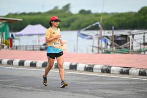 BIB: 2733
                            <button type="button" onclick="openModal(13085555)" class="btn btn-primary btn-sm float-right btn-popup" data-toggle="modal" data-target=".modal-high-quality">
                        <i class="fas fa-shopping-cart"></i> Add to Cart
                    </button>
                                            <button type="button" onclick="isThisMe(13085555, true)" class="btn btn-success btn-sm float-right btn-popup btn-isme hidden" data-toggle="tooltip" data-placement="bottom" title="นี่คือรูปของคุณใช่ไหม คลิกที่นี่เพื่อเอาเข้าอัลบั้ม">
                        <i class="fas fa-plus"></i> Add to album
                    </button>
                    <button type="button" onclick="isThisMe(13085555, false)" class="btn btn-warning btn-sm float-right btn-popup btn-isnotme hidden">
                        <i class="fas fa-ban"></i> Remove from album
                    </button>