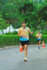 BIB: 1300
                            <button type="button" onclick="openModal(13061972)" class="btn btn-primary btn-sm float-right btn-popup" data-toggle="modal" data-target=".modal-high-quality">
                        <i class="fas fa-shopping-cart"></i> Add to Cart
                    </button>
                                            <button type="button" onclick="isThisMe(13061972, true)" class="btn btn-success btn-sm float-right btn-popup btn-isme hidden" data-toggle="tooltip" data-placement="bottom" title="นี่คือรูปของคุณใช่ไหม คลิกที่นี่เพื่อเอาเข้าอัลบั้ม">
                        <i class="fas fa-plus"></i> Add to album
                    </button>
                    <button type="button" onclick="isThisMe(13061972, false)" class="btn btn-warning btn-sm float-right btn-popup btn-isnotme hidden">
                        <i class="fas fa-ban"></i> Remove from album
                    </button>