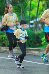 BIB: 5187, 530
                            <button type="button" onclick="openModal(13061193)" class="btn btn-primary btn-sm float-right btn-popup" data-toggle="modal" data-target=".modal-high-quality">
                        <i class="fas fa-shopping-cart"></i> Add to Cart
                    </button>
                                            <button type="button" onclick="isThisMe(13061193, true)" class="btn btn-success btn-sm float-right btn-popup btn-isme hidden" data-toggle="tooltip" data-placement="bottom" title="นี่คือรูปของคุณใช่ไหม คลิกที่นี่เพื่อเอาเข้าอัลบั้ม">
                        <i class="fas fa-plus"></i> Add to album
                    </button>
                    <button type="button" onclick="isThisMe(13061193, false)" class="btn btn-warning btn-sm float-right btn-popup btn-isnotme hidden">
                        <i class="fas fa-ban"></i> Remove from album
                    </button>