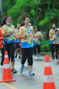 BIB: 5276
                            <button type="button" onclick="openModal(13061213)" class="btn btn-primary btn-sm float-right btn-popup" data-toggle="modal" data-target=".modal-high-quality">
                        <i class="fas fa-shopping-cart"></i> Add to Cart
                    </button>
                                            <button type="button" onclick="isThisMe(13061213, true)" class="btn btn-success btn-sm float-right btn-popup btn-isme hidden" data-toggle="tooltip" data-placement="bottom" title="นี่คือรูปของคุณใช่ไหม คลิกที่นี่เพื่อเอาเข้าอัลบั้ม">
                        <i class="fas fa-plus"></i> Add to album
                    </button>
                    <button type="button" onclick="isThisMe(13061213, false)" class="btn btn-warning btn-sm float-right btn-popup btn-isnotme hidden">
                        <i class="fas fa-ban"></i> Remove from album
                    </button>