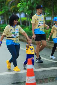 BIB: 512, 5238, 
                            <button type="button" onclick="openModal(13061804)" class="btn btn-primary btn-sm float-right btn-popup" data-toggle="modal" data-target=".modal-high-quality">
                        <i class="fas fa-shopping-cart"></i> Add to Cart
                    </button>
                                            <button type="button" onclick="isThisMe(13061804, true)" class="btn btn-success btn-sm float-right btn-popup btn-isme hidden" data-toggle="tooltip" data-placement="bottom" title="นี่คือรูปของคุณใช่ไหม คลิกที่นี่เพื่อเอาเข้าอัลบั้ม">
                        <i class="fas fa-plus"></i> Add to album
                    </button>
                    <button type="button" onclick="isThisMe(13061804, false)" class="btn btn-warning btn-sm float-right btn-popup btn-isnotme hidden">
                        <i class="fas fa-ban"></i> Remove from album
                    </button>