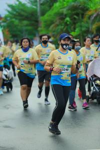 BIB: 5249
                            <button type="button" onclick="openModal(13061686)" class="btn btn-primary btn-sm float-right btn-popup" data-toggle="modal" data-target=".modal-high-quality">
                        <i class="fas fa-shopping-cart"></i> Add to Cart
                    </button>
                                            <button type="button" onclick="isThisMe(13061686, true)" class="btn btn-success btn-sm float-right btn-popup btn-isme hidden" data-toggle="tooltip" data-placement="bottom" title="นี่คือรูปของคุณใช่ไหม คลิกที่นี่เพื่อเอาเข้าอัลบั้ม">
                        <i class="fas fa-plus"></i> Add to album
                    </button>
                    <button type="button" onclick="isThisMe(13061686, false)" class="btn btn-warning btn-sm float-right btn-popup btn-isnotme hidden">
                        <i class="fas fa-ban"></i> Remove from album
                    </button>