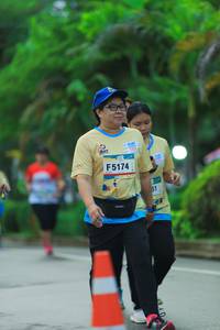 BIB: 5174
                            <button type="button" onclick="openModal(13061374)" class="btn btn-primary btn-sm float-right btn-popup" data-toggle="modal" data-target=".modal-high-quality">
                        <i class="fas fa-shopping-cart"></i> Add to Cart
                    </button>
                                            <button type="button" onclick="isThisMe(13061374, true)" class="btn btn-success btn-sm float-right btn-popup btn-isme hidden" data-toggle="tooltip" data-placement="bottom" title="นี่คือรูปของคุณใช่ไหม คลิกที่นี่เพื่อเอาเข้าอัลบั้ม">
                        <i class="fas fa-plus"></i> Add to album
                    </button>
                    <button type="button" onclick="isThisMe(13061374, false)" class="btn btn-warning btn-sm float-right btn-popup btn-isnotme hidden">
                        <i class="fas fa-ban"></i> Remove from album
                    </button>