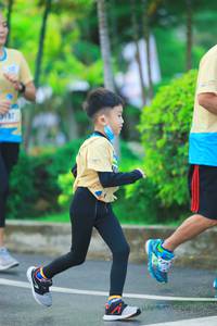 BIB: 
                            <button type="button" onclick="openModal(13061195)" class="btn btn-primary btn-sm float-right btn-popup" data-toggle="modal" data-target=".modal-high-quality">
                        <i class="fas fa-shopping-cart"></i> Add to Cart
                    </button>
                                            <button type="button" onclick="isThisMe(13061195, true)" class="btn btn-success btn-sm float-right btn-popup btn-isme hidden" data-toggle="tooltip" data-placement="bottom" title="นี่คือรูปของคุณใช่ไหม คลิกที่นี่เพื่อเอาเข้าอัลบั้ม">
                        <i class="fas fa-plus"></i> Add to album
                    </button>
                    <button type="button" onclick="isThisMe(13061195, false)" class="btn btn-warning btn-sm float-right btn-popup btn-isnotme hidden">
                        <i class="fas fa-ban"></i> Remove from album
                    </button>