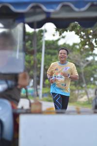 BIB: 3155
                            <button type="button" onclick="openModal(13093710)" class="btn btn-primary btn-sm float-right btn-popup" data-toggle="modal" data-target=".modal-high-quality">
                        <i class="fas fa-shopping-cart"></i> Add to Cart
                    </button>
                                            <button type="button" onclick="isThisMe(13093710, true)" class="btn btn-success btn-sm float-right btn-popup btn-isme hidden" data-toggle="tooltip" data-placement="bottom" title="นี่คือรูปของคุณใช่ไหม คลิกที่นี่เพื่อเอาเข้าอัลบั้ม">
                        <i class="fas fa-plus"></i> Add to album
                    </button>
                    <button type="button" onclick="isThisMe(13093710, false)" class="btn btn-warning btn-sm float-right btn-popup btn-isnotme hidden">
                        <i class="fas fa-ban"></i> Remove from album
                    </button>