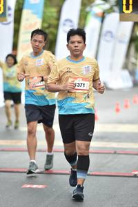 BIB: 371
                            <button type="button" onclick="openModal(13097358)" class="btn btn-primary btn-sm float-right btn-popup" data-toggle="modal" data-target=".modal-high-quality">
                        <i class="fas fa-shopping-cart"></i> Add to Cart
                    </button>
                                            <button type="button" onclick="isThisMe(13097358, true)" class="btn btn-success btn-sm float-right btn-popup btn-isme hidden" data-toggle="tooltip" data-placement="bottom" title="นี่คือรูปของคุณใช่ไหม คลิกที่นี่เพื่อเอาเข้าอัลบั้ม">
                        <i class="fas fa-plus"></i> Add to album
                    </button>
                    <button type="button" onclick="isThisMe(13097358, false)" class="btn btn-warning btn-sm float-right btn-popup btn-isnotme hidden">
                        <i class="fas fa-ban"></i> Remove from album
                    </button>