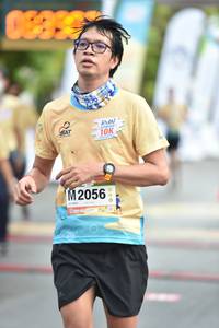 BIB: 0689, 2056
                            <button type="button" onclick="openModal(13097539)" class="btn btn-primary btn-sm float-right btn-popup" data-toggle="modal" data-target=".modal-high-quality">
                        <i class="fas fa-shopping-cart"></i> Add to Cart
                    </button>
                                            <button type="button" onclick="isThisMe(13097539, true)" class="btn btn-success btn-sm float-right btn-popup btn-isme hidden" data-toggle="tooltip" data-placement="bottom" title="นี่คือรูปของคุณใช่ไหม คลิกที่นี่เพื่อเอาเข้าอัลบั้ม">
                        <i class="fas fa-plus"></i> Add to album
                    </button>
                    <button type="button" onclick="isThisMe(13097539, false)" class="btn btn-warning btn-sm float-right btn-popup btn-isnotme hidden">
                        <i class="fas fa-ban"></i> Remove from album
                    </button>