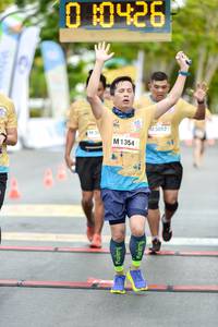 BIB: 0426, 3052, 1354
                            <button type="button" onclick="openModal(13139074)" class="btn btn-primary btn-sm float-right btn-popup" data-toggle="modal" data-target=".modal-high-quality">
                        <i class="fas fa-shopping-cart"></i> Add to Cart
                    </button>
                                            <button type="button" onclick="isThisMe(13139074, true)" class="btn btn-success btn-sm float-right btn-popup btn-isme hidden" data-toggle="tooltip" data-placement="bottom" title="นี่คือรูปของคุณใช่ไหม คลิกที่นี่เพื่อเอาเข้าอัลบั้ม">
                        <i class="fas fa-plus"></i> Add to album
                    </button>
                    <button type="button" onclick="isThisMe(13139074, false)" class="btn btn-warning btn-sm float-right btn-popup btn-isnotme hidden">
                        <i class="fas fa-ban"></i> Remove from album
                    </button>