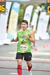 BIB: 1150
                            <button type="button" onclick="openModal(13097415)" class="btn btn-primary btn-sm float-right btn-popup" data-toggle="modal" data-target=".modal-high-quality">
                        <i class="fas fa-shopping-cart"></i> Add to Cart
                    </button>
                                            <button type="button" onclick="isThisMe(13097415, true)" class="btn btn-success btn-sm float-right btn-popup btn-isme hidden" data-toggle="tooltip" data-placement="bottom" title="นี่คือรูปของคุณใช่ไหม คลิกที่นี่เพื่อเอาเข้าอัลบั้ม">
                        <i class="fas fa-plus"></i> Add to album
                    </button>
                    <button type="button" onclick="isThisMe(13097415, false)" class="btn btn-warning btn-sm float-right btn-popup btn-isnotme hidden">
                        <i class="fas fa-ban"></i> Remove from album
                    </button>