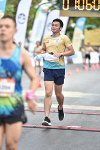 BIB: 060
                            <button type="button" onclick="openModal(13097068)" class="btn btn-primary btn-sm float-right btn-popup" data-toggle="modal" data-target=".modal-high-quality">
                        <i class="fas fa-shopping-cart"></i> Add to Cart
                    </button>
                                            <button type="button" onclick="isThisMe(13097068, true)" class="btn btn-success btn-sm float-right btn-popup btn-isme hidden" data-toggle="tooltip" data-placement="bottom" title="นี่คือรูปของคุณใช่ไหม คลิกที่นี่เพื่อเอาเข้าอัลบั้ม">
                        <i class="fas fa-plus"></i> Add to album
                    </button>
                    <button type="button" onclick="isThisMe(13097068, false)" class="btn btn-warning btn-sm float-right btn-popup btn-isnotme hidden">
                        <i class="fas fa-ban"></i> Remove from album
                    </button>