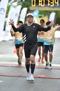 BIB: 2083
                            <button type="button" onclick="openModal(13097520)" class="btn btn-primary btn-sm float-right btn-popup" data-toggle="modal" data-target=".modal-high-quality">
                        <i class="fas fa-shopping-cart"></i> Add to Cart
                    </button>
                                            <button type="button" onclick="isThisMe(13097520, true)" class="btn btn-success btn-sm float-right btn-popup btn-isme hidden" data-toggle="tooltip" data-placement="bottom" title="นี่คือรูปของคุณใช่ไหม คลิกที่นี่เพื่อเอาเข้าอัลบั้ม">
                        <i class="fas fa-plus"></i> Add to album
                    </button>
                    <button type="button" onclick="isThisMe(13097520, false)" class="btn btn-warning btn-sm float-right btn-popup btn-isnotme hidden">
                        <i class="fas fa-ban"></i> Remove from album
                    </button>