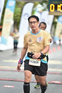 BIB: 2228
                            <button type="button" onclick="openModal(13097256)" class="btn btn-primary btn-sm float-right btn-popup" data-toggle="modal" data-target=".modal-high-quality">
                        <i class="fas fa-shopping-cart"></i> Add to Cart
                    </button>
                                            <button type="button" onclick="isThisMe(13097256, true)" class="btn btn-success btn-sm float-right btn-popup btn-isme hidden" data-toggle="tooltip" data-placement="bottom" title="นี่คือรูปของคุณใช่ไหม คลิกที่นี่เพื่อเอาเข้าอัลบั้ม">
                        <i class="fas fa-plus"></i> Add to album
                    </button>
                    <button type="button" onclick="isThisMe(13097256, false)" class="btn btn-warning btn-sm float-right btn-popup btn-isnotme hidden">
                        <i class="fas fa-ban"></i> Remove from album
                    </button>