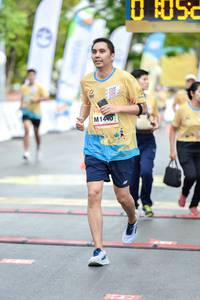 BIB: 140
                            <button type="button" onclick="openModal(13139237)" class="btn btn-primary btn-sm float-right btn-popup" data-toggle="modal" data-target=".modal-high-quality">
                        <i class="fas fa-shopping-cart"></i> Add to Cart
                    </button>
                                            <button type="button" onclick="isThisMe(13139237, true)" class="btn btn-success btn-sm float-right btn-popup btn-isme hidden" data-toggle="tooltip" data-placement="bottom" title="นี่คือรูปของคุณใช่ไหม คลิกที่นี่เพื่อเอาเข้าอัลบั้ม">
                        <i class="fas fa-plus"></i> Add to album
                    </button>
                    <button type="button" onclick="isThisMe(13139237, false)" class="btn btn-warning btn-sm float-right btn-popup btn-isnotme hidden">
                        <i class="fas fa-ban"></i> Remove from album
                    </button>