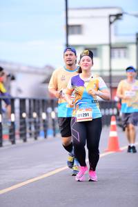 BIB: 1291
                            <button type="button" onclick="openModal(13068330)" class="btn btn-primary btn-sm float-right btn-popup" data-toggle="modal" data-target=".modal-high-quality">
                        <i class="fas fa-shopping-cart"></i> Add to Cart
                    </button>
                                            <button type="button" onclick="isThisMe(13068330, true)" class="btn btn-success btn-sm float-right btn-popup btn-isme hidden" data-toggle="tooltip" data-placement="bottom" title="นี่คือรูปของคุณใช่ไหม คลิกที่นี่เพื่อเอาเข้าอัลบั้ม">
                        <i class="fas fa-plus"></i> Add to album
                    </button>
                    <button type="button" onclick="isThisMe(13068330, false)" class="btn btn-warning btn-sm float-right btn-popup btn-isnotme hidden">
                        <i class="fas fa-ban"></i> Remove from album
                    </button>