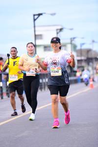 BIB: 1130, 2242
                            <button type="button" onclick="openModal(13069992)" class="btn btn-primary btn-sm float-right btn-popup" data-toggle="modal" data-target=".modal-high-quality">
                        <i class="fas fa-shopping-cart"></i> Add to Cart
                    </button>
                                            <button type="button" onclick="isThisMe(13069992, true)" class="btn btn-success btn-sm float-right btn-popup btn-isme hidden" data-toggle="tooltip" data-placement="bottom" title="นี่คือรูปของคุณใช่ไหม คลิกที่นี่เพื่อเอาเข้าอัลบั้ม">
                        <i class="fas fa-plus"></i> Add to album
                    </button>
                    <button type="button" onclick="isThisMe(13069992, false)" class="btn btn-warning btn-sm float-right btn-popup btn-isnotme hidden">
                        <i class="fas fa-ban"></i> Remove from album
                    </button>