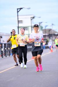 BIB: 2242, 1130, 3020
                            <button type="button" onclick="openModal(13069975)" class="btn btn-primary btn-sm float-right btn-popup" data-toggle="modal" data-target=".modal-high-quality">
                        <i class="fas fa-shopping-cart"></i> Add to Cart
                    </button>
                                            <button type="button" onclick="isThisMe(13069975, true)" class="btn btn-success btn-sm float-right btn-popup btn-isme hidden" data-toggle="tooltip" data-placement="bottom" title="นี่คือรูปของคุณใช่ไหม คลิกที่นี่เพื่อเอาเข้าอัลบั้ม">
                        <i class="fas fa-plus"></i> Add to album
                    </button>
                    <button type="button" onclick="isThisMe(13069975, false)" class="btn btn-warning btn-sm float-right btn-popup btn-isnotme hidden">
                        <i class="fas fa-ban"></i> Remove from album
                    </button>