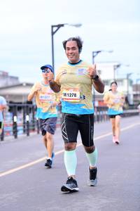 BIB: 1278, 1377
                            <button type="button" onclick="openModal(13068448)" class="btn btn-primary btn-sm float-right btn-popup" data-toggle="modal" data-target=".modal-high-quality">
                        <i class="fas fa-shopping-cart"></i> Add to Cart
                    </button>
                                            <button type="button" onclick="isThisMe(13068448, true)" class="btn btn-success btn-sm float-right btn-popup btn-isme hidden" data-toggle="tooltip" data-placement="bottom" title="นี่คือรูปของคุณใช่ไหม คลิกที่นี่เพื่อเอาเข้าอัลบั้ม">
                        <i class="fas fa-plus"></i> Add to album
                    </button>
                    <button type="button" onclick="isThisMe(13068448, false)" class="btn btn-warning btn-sm float-right btn-popup btn-isnotme hidden">
                        <i class="fas fa-ban"></i> Remove from album
                    </button>