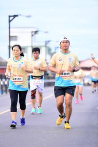 BIB: 2019, 1152
                            <button type="button" onclick="openModal(13069307)" class="btn btn-primary btn-sm float-right btn-popup" data-toggle="modal" data-target=".modal-high-quality">
                        <i class="fas fa-shopping-cart"></i> Add to Cart
                    </button>
                                            <button type="button" onclick="isThisMe(13069307, true)" class="btn btn-success btn-sm float-right btn-popup btn-isme hidden" data-toggle="tooltip" data-placement="bottom" title="นี่คือรูปของคุณใช่ไหม คลิกที่นี่เพื่อเอาเข้าอัลบั้ม">
                        <i class="fas fa-plus"></i> Add to album
                    </button>
                    <button type="button" onclick="isThisMe(13069307, false)" class="btn btn-warning btn-sm float-right btn-popup btn-isnotme hidden">
                        <i class="fas fa-ban"></i> Remove from album
                    </button>