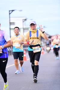 BIB: 2103, 2040
                            <button type="button" onclick="openModal(13067730)" class="btn btn-primary btn-sm float-right btn-popup" data-toggle="modal" data-target=".modal-high-quality">
                        <i class="fas fa-shopping-cart"></i> Add to Cart
                    </button>
                                            <button type="button" onclick="isThisMe(13067730, true)" class="btn btn-success btn-sm float-right btn-popup btn-isme hidden" data-toggle="tooltip" data-placement="bottom" title="นี่คือรูปของคุณใช่ไหม คลิกที่นี่เพื่อเอาเข้าอัลบั้ม">
                        <i class="fas fa-plus"></i> Add to album
                    </button>
                    <button type="button" onclick="isThisMe(13067730, false)" class="btn btn-warning btn-sm float-right btn-popup btn-isnotme hidden">
                        <i class="fas fa-ban"></i> Remove from album
                    </button>