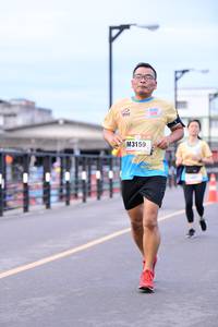 BIB: 3159
                            <button type="button" onclick="openModal(13069948)" class="btn btn-primary btn-sm float-right btn-popup" data-toggle="modal" data-target=".modal-high-quality">
                        <i class="fas fa-shopping-cart"></i> Add to Cart
                    </button>
                                            <button type="button" onclick="isThisMe(13069948, true)" class="btn btn-success btn-sm float-right btn-popup btn-isme hidden" data-toggle="tooltip" data-placement="bottom" title="นี่คือรูปของคุณใช่ไหม คลิกที่นี่เพื่อเอาเข้าอัลบั้ม">
                        <i class="fas fa-plus"></i> Add to album
                    </button>
                    <button type="button" onclick="isThisMe(13069948, false)" class="btn btn-warning btn-sm float-right btn-popup btn-isnotme hidden">
                        <i class="fas fa-ban"></i> Remove from album
                    </button>