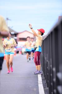 BIB: 2184
                            <button type="button" onclick="openModal(13069325)" class="btn btn-primary btn-sm float-right btn-popup" data-toggle="modal" data-target=".modal-high-quality">
                        <i class="fas fa-shopping-cart"></i> Add to Cart
                    </button>
                                            <button type="button" onclick="isThisMe(13069325, true)" class="btn btn-success btn-sm float-right btn-popup btn-isme hidden" data-toggle="tooltip" data-placement="bottom" title="นี่คือรูปของคุณใช่ไหม คลิกที่นี่เพื่อเอาเข้าอัลบั้ม">
                        <i class="fas fa-plus"></i> Add to album
                    </button>
                    <button type="button" onclick="isThisMe(13069325, false)" class="btn btn-warning btn-sm float-right btn-popup btn-isnotme hidden">
                        <i class="fas fa-ban"></i> Remove from album
                    </button>