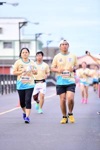 BIB: 2019, 214
                            <button type="button" onclick="openModal(13069294)" class="btn btn-primary btn-sm float-right btn-popup" data-toggle="modal" data-target=".modal-high-quality">
                        <i class="fas fa-shopping-cart"></i> Add to Cart
                    </button>
                                            <button type="button" onclick="isThisMe(13069294, true)" class="btn btn-success btn-sm float-right btn-popup btn-isme hidden" data-toggle="tooltip" data-placement="bottom" title="นี่คือรูปของคุณใช่ไหม คลิกที่นี่เพื่อเอาเข้าอัลบั้ม">
                        <i class="fas fa-plus"></i> Add to album
                    </button>
                    <button type="button" onclick="isThisMe(13069294, false)" class="btn btn-warning btn-sm float-right btn-popup btn-isnotme hidden">
                        <i class="fas fa-ban"></i> Remove from album
                    </button>