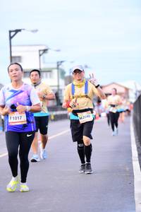 BIB: 1017, 2040
                            <button type="button" onclick="openModal(13067700)" class="btn btn-primary btn-sm float-right btn-popup" data-toggle="modal" data-target=".modal-high-quality">
                        <i class="fas fa-shopping-cart"></i> Add to Cart
                    </button>
                                            <button type="button" onclick="isThisMe(13067700, true)" class="btn btn-success btn-sm float-right btn-popup btn-isme hidden" data-toggle="tooltip" data-placement="bottom" title="นี่คือรูปของคุณใช่ไหม คลิกที่นี่เพื่อเอาเข้าอัลบั้ม">
                        <i class="fas fa-plus"></i> Add to album
                    </button>
                    <button type="button" onclick="isThisMe(13067700, false)" class="btn btn-warning btn-sm float-right btn-popup btn-isnotme hidden">
                        <i class="fas fa-ban"></i> Remove from album
                    </button>