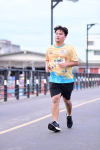 BIB: 2901
                            <button type="button" onclick="openModal(13068820)" class="btn btn-primary btn-sm float-right btn-popup" data-toggle="modal" data-target=".modal-high-quality">
                        <i class="fas fa-shopping-cart"></i> Add to Cart
                    </button>
                                            <button type="button" onclick="isThisMe(13068820, true)" class="btn btn-success btn-sm float-right btn-popup btn-isme hidden" data-toggle="tooltip" data-placement="bottom" title="นี่คือรูปของคุณใช่ไหม คลิกที่นี่เพื่อเอาเข้าอัลบั้ม">
                        <i class="fas fa-plus"></i> Add to album
                    </button>
                    <button type="button" onclick="isThisMe(13068820, false)" class="btn btn-warning btn-sm float-right btn-popup btn-isnotme hidden">
                        <i class="fas fa-ban"></i> Remove from album
                    </button>