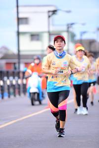 BIB: 168
                            <button type="button" onclick="openModal(13068638)" class="btn btn-primary btn-sm float-right btn-popup" data-toggle="modal" data-target=".modal-high-quality">
                        <i class="fas fa-shopping-cart"></i> Add to Cart
                    </button>
                                            <button type="button" onclick="isThisMe(13068638, true)" class="btn btn-success btn-sm float-right btn-popup btn-isme hidden" data-toggle="tooltip" data-placement="bottom" title="นี่คือรูปของคุณใช่ไหม คลิกที่นี่เพื่อเอาเข้าอัลบั้ม">
                        <i class="fas fa-plus"></i> Add to album
                    </button>
                    <button type="button" onclick="isThisMe(13068638, false)" class="btn btn-warning btn-sm float-right btn-popup btn-isnotme hidden">
                        <i class="fas fa-ban"></i> Remove from album
                    </button>