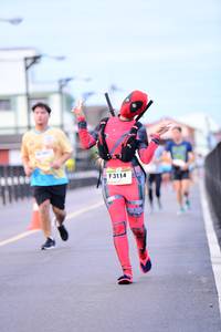 BIB: 3114
                            <button type="button" onclick="openModal(13068744)" class="btn btn-primary btn-sm float-right btn-popup" data-toggle="modal" data-target=".modal-high-quality">
                        <i class="fas fa-shopping-cart"></i> Add to Cart
                    </button>
                                            <button type="button" onclick="isThisMe(13068744, true)" class="btn btn-success btn-sm float-right btn-popup btn-isme hidden" data-toggle="tooltip" data-placement="bottom" title="นี่คือรูปของคุณใช่ไหม คลิกที่นี่เพื่อเอาเข้าอัลบั้ม">
                        <i class="fas fa-plus"></i> Add to album
                    </button>
                    <button type="button" onclick="isThisMe(13068744, false)" class="btn btn-warning btn-sm float-right btn-popup btn-isnotme hidden">
                        <i class="fas fa-ban"></i> Remove from album
                    </button>