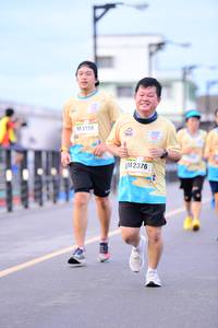 BIB: 3158, 2376
                            <button type="button" onclick="openModal(13068964)" class="btn btn-primary btn-sm float-right btn-popup" data-toggle="modal" data-target=".modal-high-quality">
                        <i class="fas fa-shopping-cart"></i> Add to Cart
                    </button>
                                            <button type="button" onclick="isThisMe(13068964, true)" class="btn btn-success btn-sm float-right btn-popup btn-isme hidden" data-toggle="tooltip" data-placement="bottom" title="นี่คือรูปของคุณใช่ไหม คลิกที่นี่เพื่อเอาเข้าอัลบั้ม">
                        <i class="fas fa-plus"></i> Add to album
                    </button>
                    <button type="button" onclick="isThisMe(13068964, false)" class="btn btn-warning btn-sm float-right btn-popup btn-isnotme hidden">
                        <i class="fas fa-ban"></i> Remove from album
                    </button>