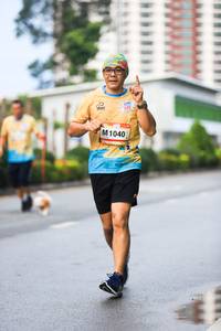 BIB: 1040
                            <button type="button" onclick="openModal(13097701)" class="btn btn-primary btn-sm float-right btn-popup" data-toggle="modal" data-target=".modal-high-quality">
                        <i class="fas fa-shopping-cart"></i> Add to Cart
                    </button>
                                            <button type="button" onclick="isThisMe(13097701, true)" class="btn btn-success btn-sm float-right btn-popup btn-isme hidden" data-toggle="tooltip" data-placement="bottom" title="นี่คือรูปของคุณใช่ไหม คลิกที่นี่เพื่อเอาเข้าอัลบั้ม">
                        <i class="fas fa-plus"></i> Add to album
                    </button>
                    <button type="button" onclick="isThisMe(13097701, false)" class="btn btn-warning btn-sm float-right btn-popup btn-isnotme hidden">
                        <i class="fas fa-ban"></i> Remove from album
                    </button>