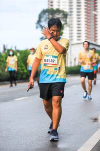 BIB: 5132
                            <button type="button" onclick="openModal(13096922)" class="btn btn-primary btn-sm float-right btn-popup" data-toggle="modal" data-target=".modal-high-quality">
                        <i class="fas fa-shopping-cart"></i> Add to Cart
                    </button>
                                            <button type="button" onclick="isThisMe(13096922, true)" class="btn btn-success btn-sm float-right btn-popup btn-isme hidden" data-toggle="tooltip" data-placement="bottom" title="นี่คือรูปของคุณใช่ไหม คลิกที่นี่เพื่อเอาเข้าอัลบั้ม">
                        <i class="fas fa-plus"></i> Add to album
                    </button>
                    <button type="button" onclick="isThisMe(13096922, false)" class="btn btn-warning btn-sm float-right btn-popup btn-isnotme hidden">
                        <i class="fas fa-ban"></i> Remove from album
                    </button>