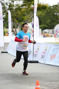 BIB: 220
                            <button type="button" onclick="openModal(13114131)" class="btn btn-primary btn-sm float-right btn-popup" data-toggle="modal" data-target=".modal-high-quality">
                        <i class="fas fa-shopping-cart"></i> Add to Cart
                    </button>
                                            <button type="button" onclick="isThisMe(13114131, true)" class="btn btn-success btn-sm float-right btn-popup btn-isme hidden" data-toggle="tooltip" data-placement="bottom" title="นี่คือรูปของคุณใช่ไหม คลิกที่นี่เพื่อเอาเข้าอัลบั้ม">
                        <i class="fas fa-plus"></i> Add to album
                    </button>
                    <button type="button" onclick="isThisMe(13114131, false)" class="btn btn-warning btn-sm float-right btn-popup btn-isnotme hidden">
                        <i class="fas fa-ban"></i> Remove from album
                    </button>