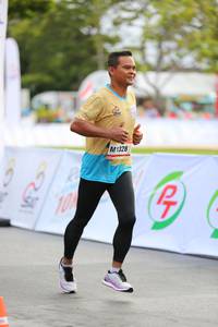 BIB: 1328
                            <button type="button" onclick="openModal(13111698)" class="btn btn-primary btn-sm float-right btn-popup" data-toggle="modal" data-target=".modal-high-quality">
                        <i class="fas fa-shopping-cart"></i> Add to Cart
                    </button>
                                            <button type="button" onclick="isThisMe(13111698, true)" class="btn btn-success btn-sm float-right btn-popup btn-isme hidden" data-toggle="tooltip" data-placement="bottom" title="นี่คือรูปของคุณใช่ไหม คลิกที่นี่เพื่อเอาเข้าอัลบั้ม">
                        <i class="fas fa-plus"></i> Add to album
                    </button>
                    <button type="button" onclick="isThisMe(13111698, false)" class="btn btn-warning btn-sm float-right btn-popup btn-isnotme hidden">
                        <i class="fas fa-ban"></i> Remove from album
                    </button>