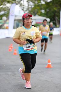 BIB: 5044
                            <button type="button" onclick="openModal(13112010)" class="btn btn-primary btn-sm float-right btn-popup" data-toggle="modal" data-target=".modal-high-quality">
                        <i class="fas fa-shopping-cart"></i> Add to Cart
                    </button>
                                            <button type="button" onclick="isThisMe(13112010, true)" class="btn btn-success btn-sm float-right btn-popup btn-isme hidden" data-toggle="tooltip" data-placement="bottom" title="นี่คือรูปของคุณใช่ไหม คลิกที่นี่เพื่อเอาเข้าอัลบั้ม">
                        <i class="fas fa-plus"></i> Add to album
                    </button>
                    <button type="button" onclick="isThisMe(13112010, false)" class="btn btn-warning btn-sm float-right btn-popup btn-isnotme hidden">
                        <i class="fas fa-ban"></i> Remove from album
                    </button>