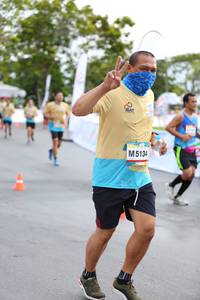 BIB: 5134
                            <button type="button" onclick="openModal(13109113)" class="btn btn-primary btn-sm float-right btn-popup" data-toggle="modal" data-target=".modal-high-quality">
                        <i class="fas fa-shopping-cart"></i> Add to Cart
                    </button>
                                            <button type="button" onclick="isThisMe(13109113, true)" class="btn btn-success btn-sm float-right btn-popup btn-isme hidden" data-toggle="tooltip" data-placement="bottom" title="นี่คือรูปของคุณใช่ไหม คลิกที่นี่เพื่อเอาเข้าอัลบั้ม">
                        <i class="fas fa-plus"></i> Add to album
                    </button>
                    <button type="button" onclick="isThisMe(13109113, false)" class="btn btn-warning btn-sm float-right btn-popup btn-isnotme hidden">
                        <i class="fas fa-ban"></i> Remove from album
                    </button>