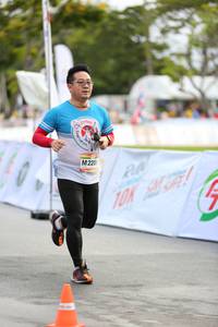 BIB: 220
                            <button type="button" onclick="openModal(13114142)" class="btn btn-primary btn-sm float-right btn-popup" data-toggle="modal" data-target=".modal-high-quality">
                        <i class="fas fa-shopping-cart"></i> Add to Cart
                    </button>
                                            <button type="button" onclick="isThisMe(13114142, true)" class="btn btn-success btn-sm float-right btn-popup btn-isme hidden" data-toggle="tooltip" data-placement="bottom" title="นี่คือรูปของคุณใช่ไหม คลิกที่นี่เพื่อเอาเข้าอัลบั้ม">
                        <i class="fas fa-plus"></i> Add to album
                    </button>
                    <button type="button" onclick="isThisMe(13114142, false)" class="btn btn-warning btn-sm float-right btn-popup btn-isnotme hidden">
                        <i class="fas fa-ban"></i> Remove from album
                    </button>