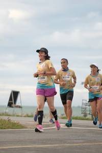 BIB: 220, 2146, 1427
                            <button type="button" onclick="openModal(13152395)" class="btn btn-primary btn-sm float-right btn-popup" data-toggle="modal" data-target=".modal-high-quality">
                        <i class="fas fa-shopping-cart"></i> Add to Cart
                    </button>
                                            <button type="button" onclick="isThisMe(13152395, true)" class="btn btn-success btn-sm float-right btn-popup btn-isme hidden" data-toggle="tooltip" data-placement="bottom" title="นี่คือรูปของคุณใช่ไหม คลิกที่นี่เพื่อเอาเข้าอัลบั้ม">
                        <i class="fas fa-plus"></i> Add to album
                    </button>
                    <button type="button" onclick="isThisMe(13152395, false)" class="btn btn-warning btn-sm float-right btn-popup btn-isnotme hidden">
                        <i class="fas fa-ban"></i> Remove from album
                    </button>