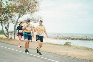 BIB: 2960, 2959
                            <button type="button" onclick="openModal(13149324)" class="btn btn-primary btn-sm float-right btn-popup" data-toggle="modal" data-target=".modal-high-quality">
                        <i class="fas fa-shopping-cart"></i> Add to Cart
                    </button>
                                            <button type="button" onclick="isThisMe(13149324, true)" class="btn btn-success btn-sm float-right btn-popup btn-isme hidden" data-toggle="tooltip" data-placement="bottom" title="นี่คือรูปของคุณใช่ไหม คลิกที่นี่เพื่อเอาเข้าอัลบั้ม">
                        <i class="fas fa-plus"></i> Add to album
                    </button>
                    <button type="button" onclick="isThisMe(13149324, false)" class="btn btn-warning btn-sm float-right btn-popup btn-isnotme hidden">
                        <i class="fas fa-ban"></i> Remove from album
                    </button>