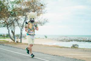 BIB: 3112
                            <button type="button" onclick="openModal(13149161)" class="btn btn-primary btn-sm float-right btn-popup" data-toggle="modal" data-target=".modal-high-quality">
                        <i class="fas fa-shopping-cart"></i> Add to Cart
                    </button>
                                            <button type="button" onclick="isThisMe(13149161, true)" class="btn btn-success btn-sm float-right btn-popup btn-isme hidden" data-toggle="tooltip" data-placement="bottom" title="นี่คือรูปของคุณใช่ไหม คลิกที่นี่เพื่อเอาเข้าอัลบั้ม">
                        <i class="fas fa-plus"></i> Add to album
                    </button>
                    <button type="button" onclick="isThisMe(13149161, false)" class="btn btn-warning btn-sm float-right btn-popup btn-isnotme hidden">
                        <i class="fas fa-ban"></i> Remove from album
                    </button>