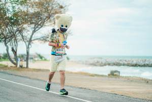 BIB: 3112
                            <button type="button" onclick="openModal(13149165)" class="btn btn-primary btn-sm float-right btn-popup" data-toggle="modal" data-target=".modal-high-quality">
                        <i class="fas fa-shopping-cart"></i> Add to Cart
                    </button>
                                            <button type="button" onclick="isThisMe(13149165, true)" class="btn btn-success btn-sm float-right btn-popup btn-isme hidden" data-toggle="tooltip" data-placement="bottom" title="นี่คือรูปของคุณใช่ไหม คลิกที่นี่เพื่อเอาเข้าอัลบั้ม">
                        <i class="fas fa-plus"></i> Add to album
                    </button>
                    <button type="button" onclick="isThisMe(13149165, false)" class="btn btn-warning btn-sm float-right btn-popup btn-isnotme hidden">
                        <i class="fas fa-ban"></i> Remove from album
                    </button>