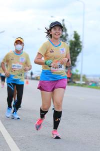 BIB: 1069
                            <button type="button" onclick="openModal(13128087)" class="btn btn-primary btn-sm float-right btn-popup" data-toggle="modal" data-target=".modal-high-quality">
                        <i class="fas fa-shopping-cart"></i> Add to Cart
                    </button>
                                            <button type="button" onclick="isThisMe(13128087, true)" class="btn btn-success btn-sm float-right btn-popup btn-isme hidden" data-toggle="tooltip" data-placement="bottom" title="นี่คือรูปของคุณใช่ไหม คลิกที่นี่เพื่อเอาเข้าอัลบั้ม">
                        <i class="fas fa-plus"></i> Add to album
                    </button>
                    <button type="button" onclick="isThisMe(13128087, false)" class="btn btn-warning btn-sm float-right btn-popup btn-isnotme hidden">
                        <i class="fas fa-ban"></i> Remove from album
                    </button>