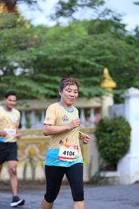 BIB: 4104
                            <button type="button" onclick="openModal(13088063)" class="btn btn-primary btn-sm float-right btn-popup" data-toggle="modal" data-target=".modal-high-quality">
                        <i class="fas fa-shopping-cart"></i> Add to Cart
                    </button>
                                            <button type="button" onclick="isThisMe(13088063, true)" class="btn btn-success btn-sm float-right btn-popup btn-isme hidden" data-toggle="tooltip" data-placement="bottom" title="นี่คือรูปของคุณใช่ไหม คลิกที่นี่เพื่อเอาเข้าอัลบั้ม">
                        <i class="fas fa-plus"></i> Add to album
                    </button>
                    <button type="button" onclick="isThisMe(13088063, false)" class="btn btn-warning btn-sm float-right btn-popup btn-isnotme hidden">
                        <i class="fas fa-ban"></i> Remove from album
                    </button>