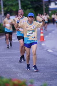 BIB: 5295
                            <button type="button" onclick="openModal(13071632)" class="btn btn-primary btn-sm float-right btn-popup" data-toggle="modal" data-target=".modal-high-quality">
                        <i class="fas fa-shopping-cart"></i> Add to Cart
                    </button>
                                            <button type="button" onclick="isThisMe(13071632, true)" class="btn btn-success btn-sm float-right btn-popup btn-isme hidden" data-toggle="tooltip" data-placement="bottom" title="นี่คือรูปของคุณใช่ไหม คลิกที่นี่เพื่อเอาเข้าอัลบั้ม">
                        <i class="fas fa-plus"></i> Add to album
                    </button>
                    <button type="button" onclick="isThisMe(13071632, false)" class="btn btn-warning btn-sm float-right btn-popup btn-isnotme hidden">
                        <i class="fas fa-ban"></i> Remove from album
                    </button>