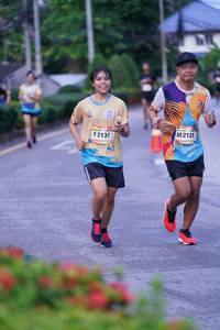 BIB: 2137, 2125
                            <button type="button" onclick="openModal(13072077)" class="btn btn-primary btn-sm float-right btn-popup" data-toggle="modal" data-target=".modal-high-quality">
                        <i class="fas fa-shopping-cart"></i> Add to Cart
                    </button>
                                            <button type="button" onclick="isThisMe(13072077, true)" class="btn btn-success btn-sm float-right btn-popup btn-isme hidden" data-toggle="tooltip" data-placement="bottom" title="นี่คือรูปของคุณใช่ไหม คลิกที่นี่เพื่อเอาเข้าอัลบั้ม">
                        <i class="fas fa-plus"></i> Add to album
                    </button>
                    <button type="button" onclick="isThisMe(13072077, false)" class="btn btn-warning btn-sm float-right btn-popup btn-isnotme hidden">
                        <i class="fas fa-ban"></i> Remove from album
                    </button>