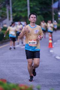 BIB: 1290
                            <button type="button" onclick="openModal(13073854)" class="btn btn-primary btn-sm float-right btn-popup" data-toggle="modal" data-target=".modal-high-quality">
                        <i class="fas fa-shopping-cart"></i> Add to Cart
                    </button>
                                            <button type="button" onclick="isThisMe(13073854, true)" class="btn btn-success btn-sm float-right btn-popup btn-isme hidden" data-toggle="tooltip" data-placement="bottom" title="นี่คือรูปของคุณใช่ไหม คลิกที่นี่เพื่อเอาเข้าอัลบั้ม">
                        <i class="fas fa-plus"></i> Add to album
                    </button>
                    <button type="button" onclick="isThisMe(13073854, false)" class="btn btn-warning btn-sm float-right btn-popup btn-isnotme hidden">
                        <i class="fas fa-ban"></i> Remove from album
                    </button>